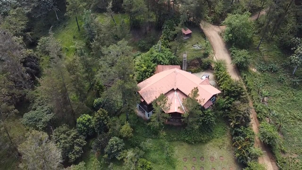 casa-grande-en-la-montaña-de-venta-en-jarabacoa