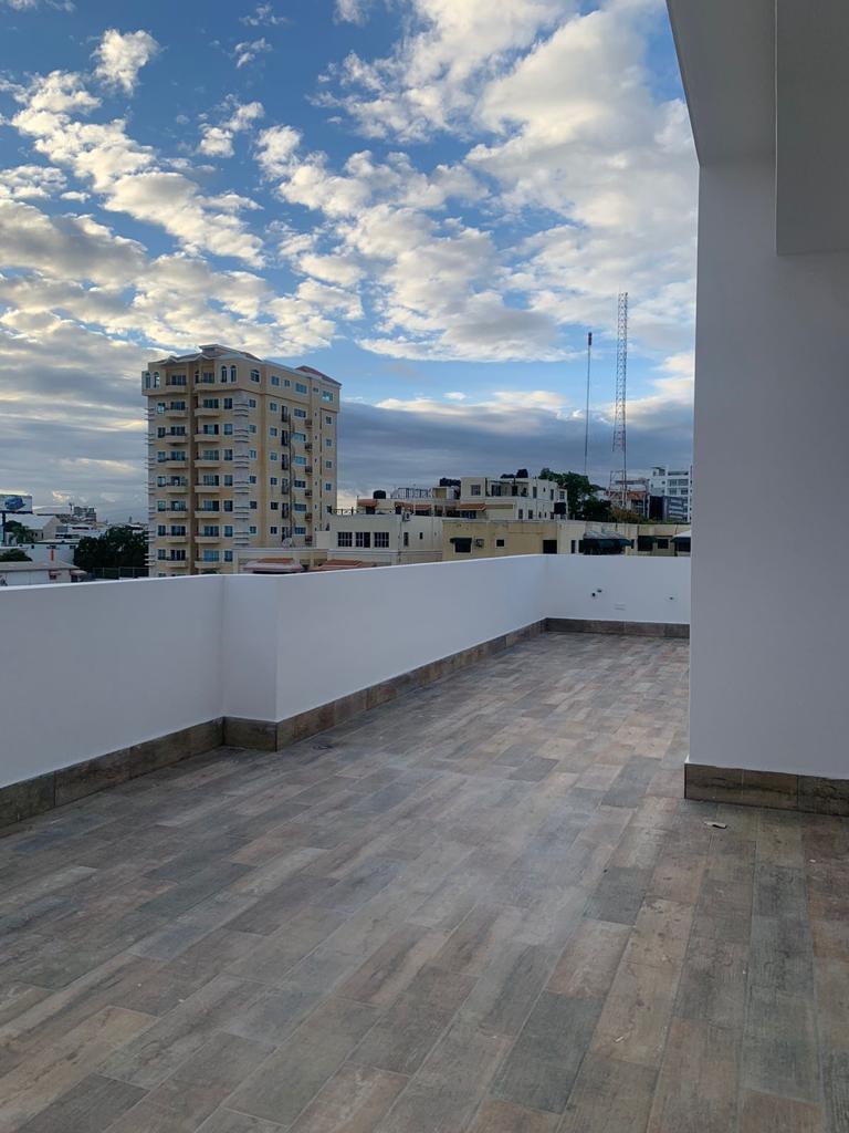 penthouse-nuevo-de-venta-con-3-habitaciones-en-bella-vista-en-santo-domingo-republica-dominicana